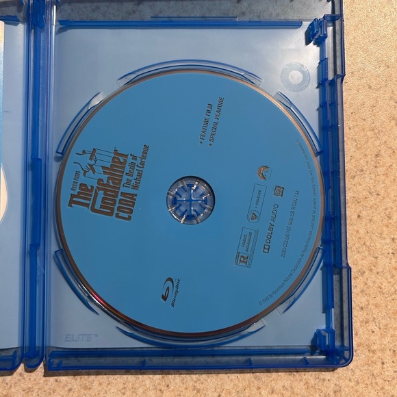 The Godfather Coda: The Death of Michael Corleone Blu-ray by - Black and Red - Picture 2 of 3